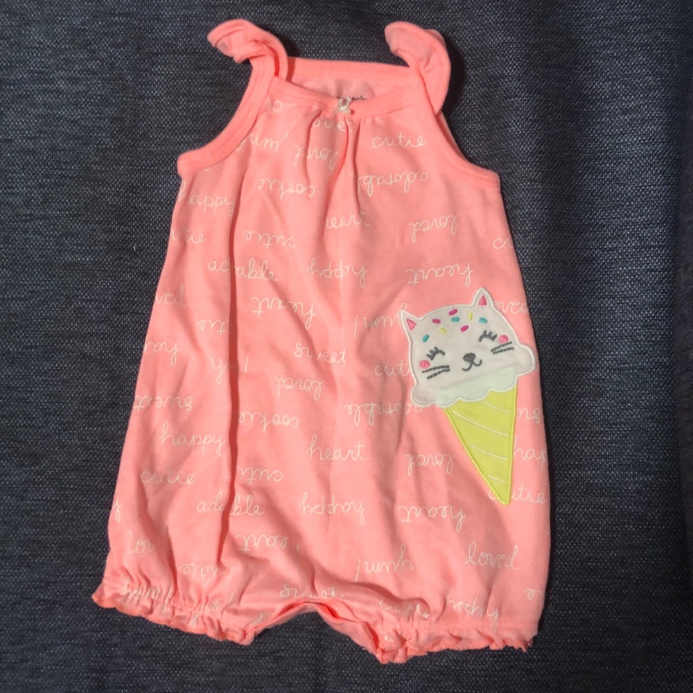 Adorable baby girls romper !